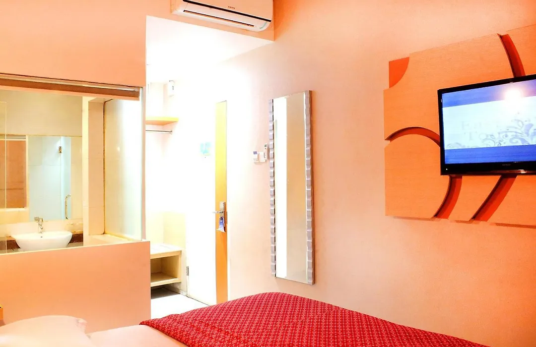 Hotel Dewarna Sutoyo Malang-1