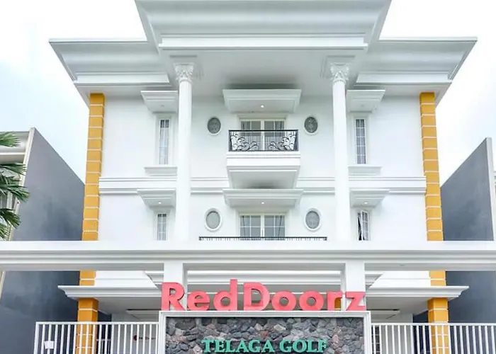 Reddoorz Near Araya Family Club House Hotel Malang